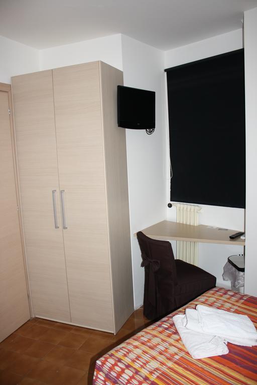Domus Roma Hotel Room photo